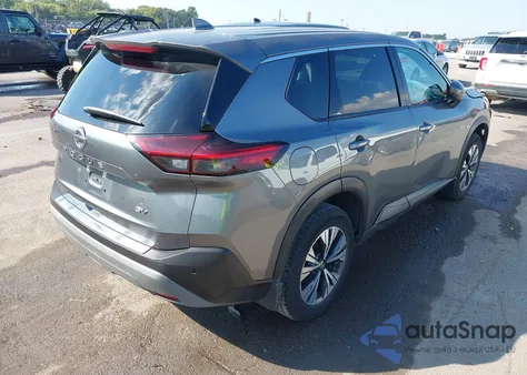 2021 Nissan Rogue Sv Fwd z USA, uszkodzony, nr VIN 5N1AT3BA2MC722136